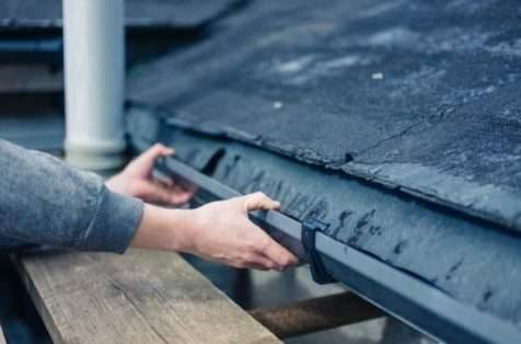 commercial gutter cleaning